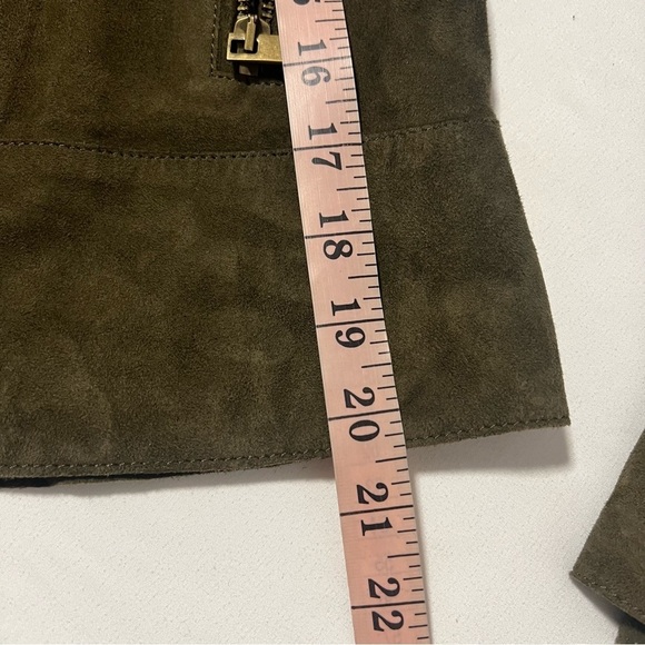 Massimo Dutti Women’s Size Small Olive 100% Sheep Leather Super Soft Suede EUC - Picture 10 of 16